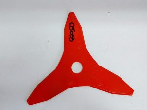 CUCHILLA TRES PUNTAS 250 mm